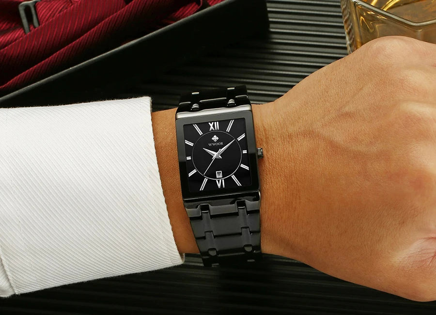 WWOOR Luxury Gold Watch for Men