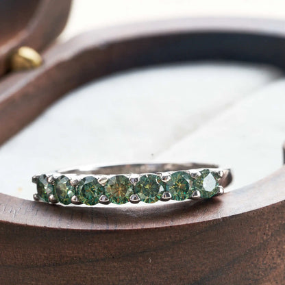 Luxury Moissanite Jewelry – 0.7CT D Color VVS1 EX Round Cut Eternity Rings