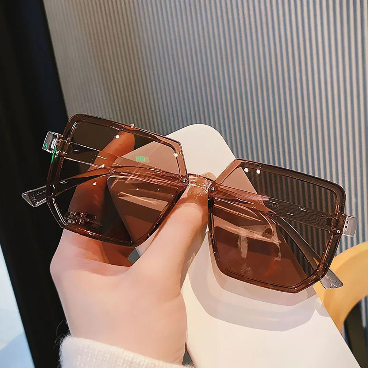Polaris Vintage Square Sunglasses