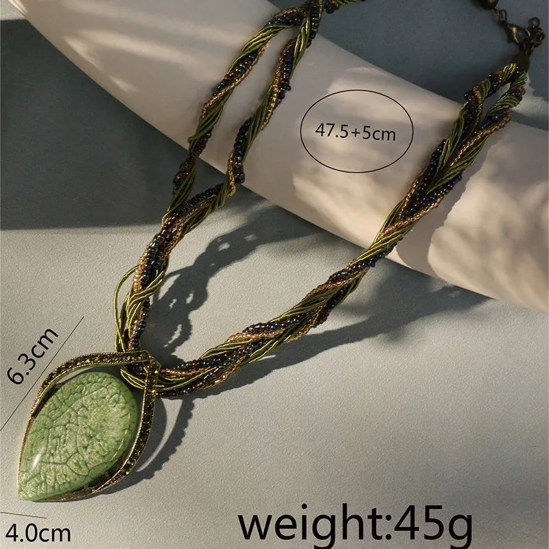 Women’s Vintage Punk Cuban Chain Choker Necklace with Gothic Pearl Pendant