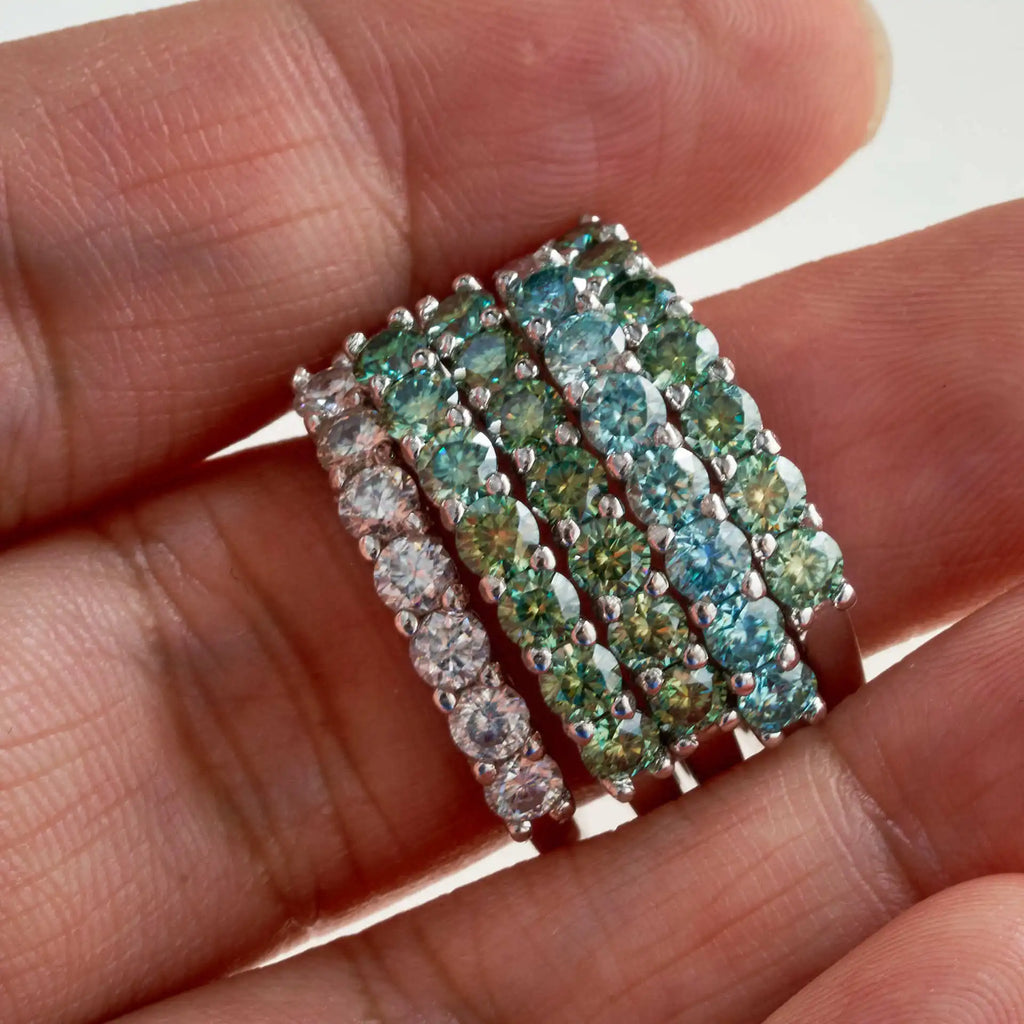 Luxury Moissanite Jewelry – 0.7CT D Color VVS1 EX Round Cut Eternity Rings