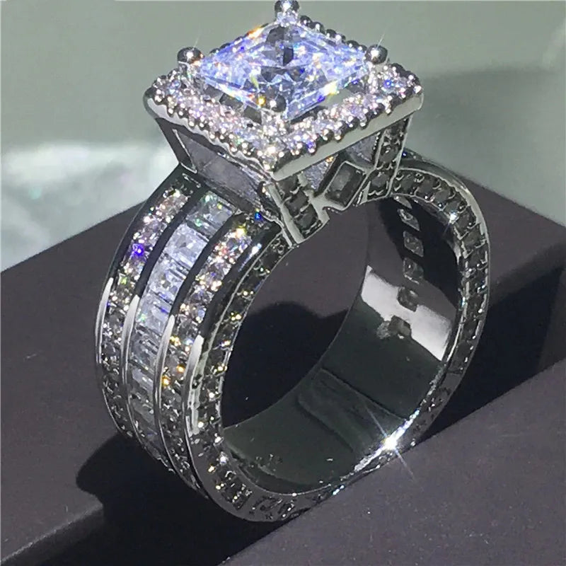 Elegant Square-Cut Zircon Halo Ring