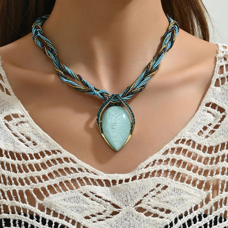 Women’s Vintage Punk Cuban Chain Choker Necklace with Gothic Pearl Pendant