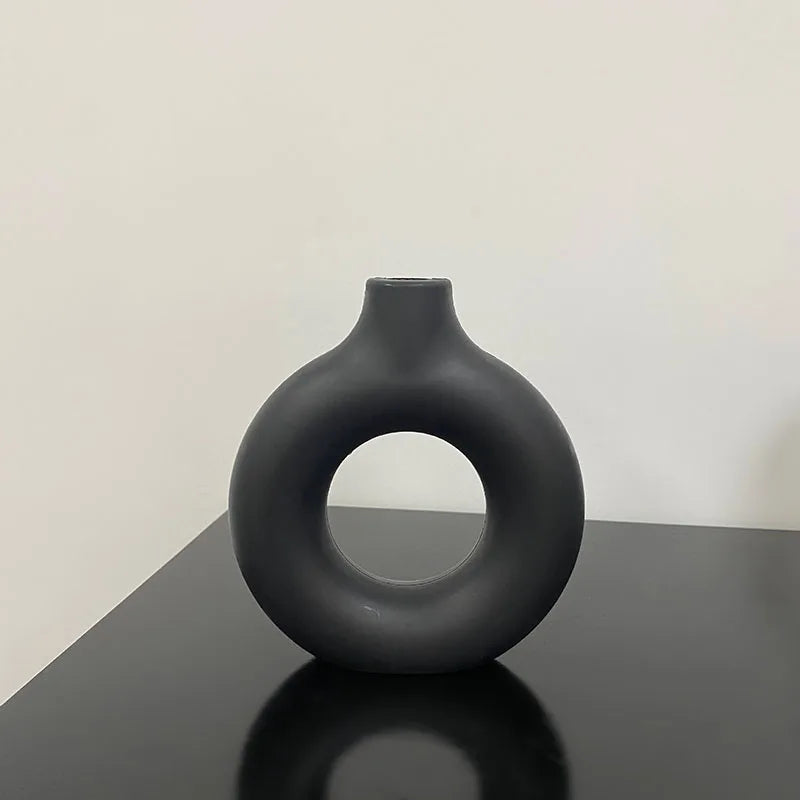 Minimalist Donut-Shaped Flower Vase