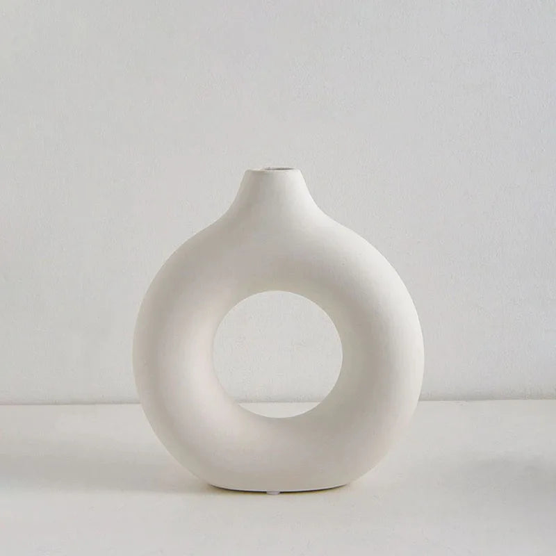Minimalist Donut-Shaped Flower Vase
