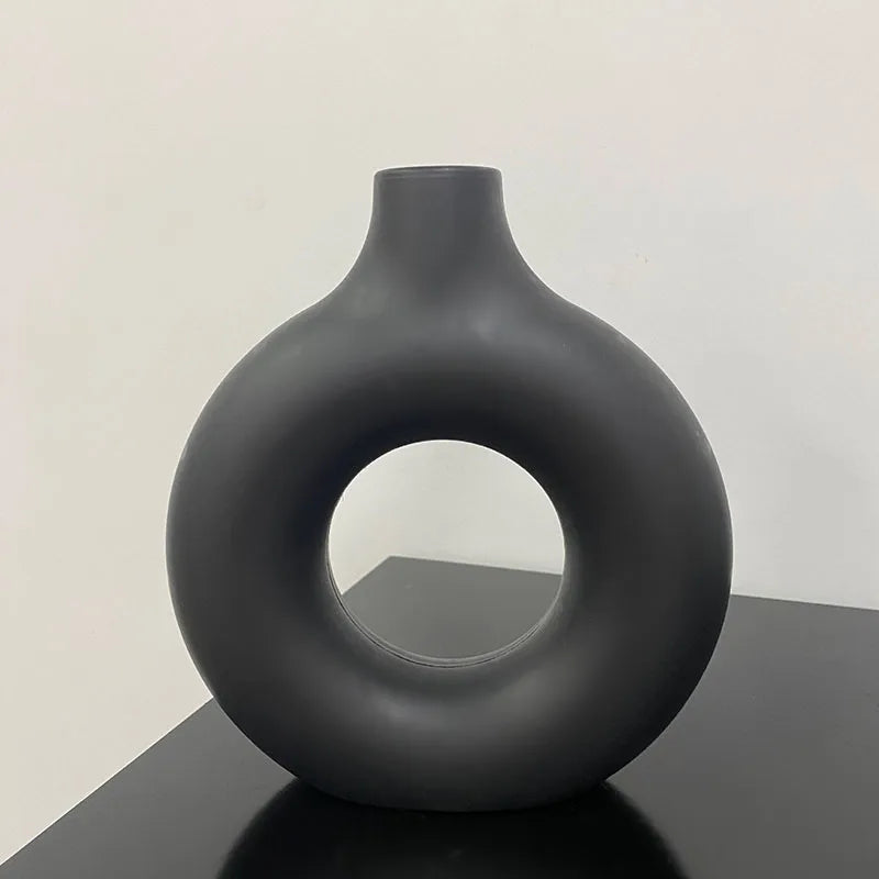 Minimalist Donut-Shaped Flower Vase