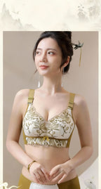 Lace-Trimmed Push-Up Bra