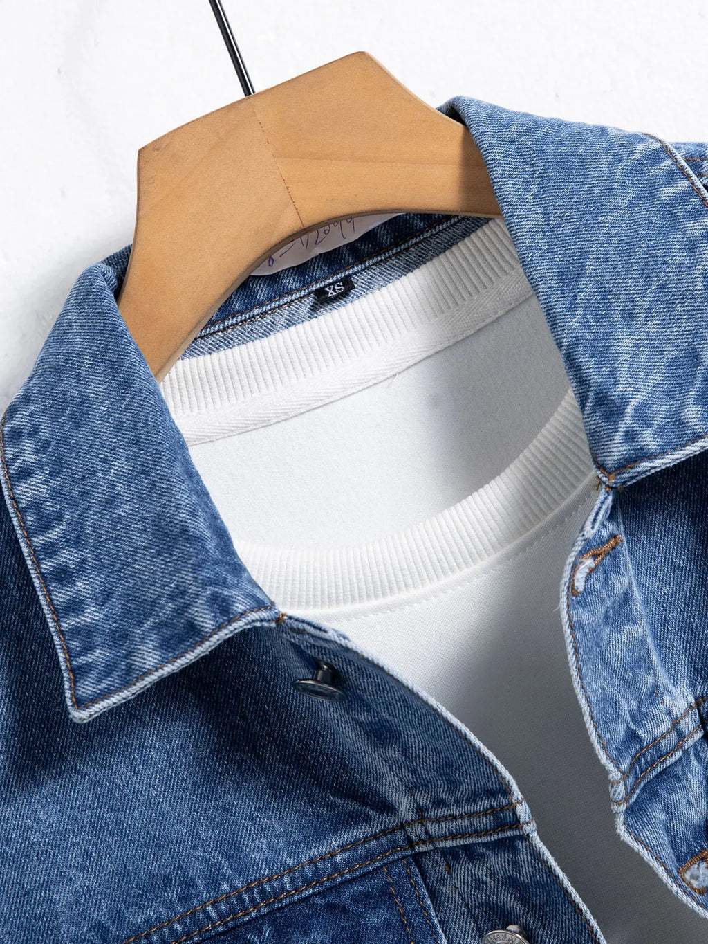 Classic Blue Denim Jacket | Street-Style Essential
