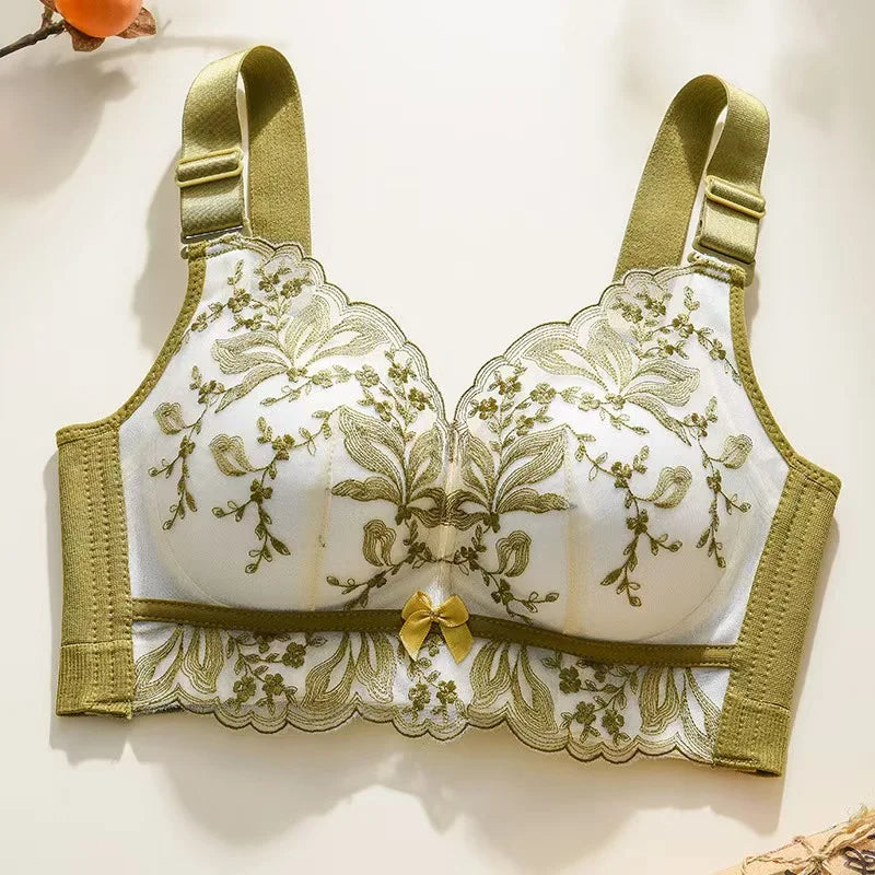 Lace-Trimmed Push-Up Bra