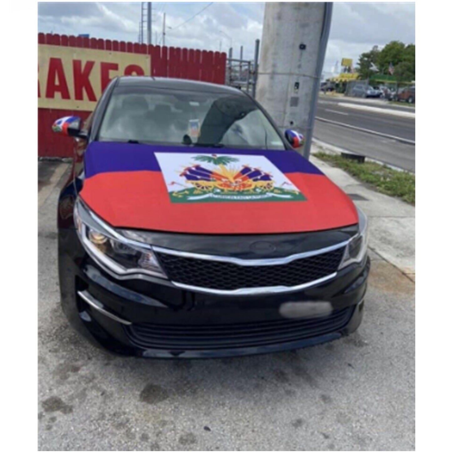 Patriotic Haiti Car Hood Cover – 4x5ft Elastic Bonnet Banner with Haitian Flag